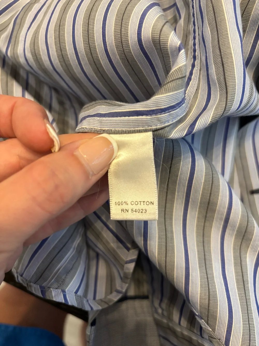 Banana Republic Men’s Blue & Gray Striped Dress Shirt